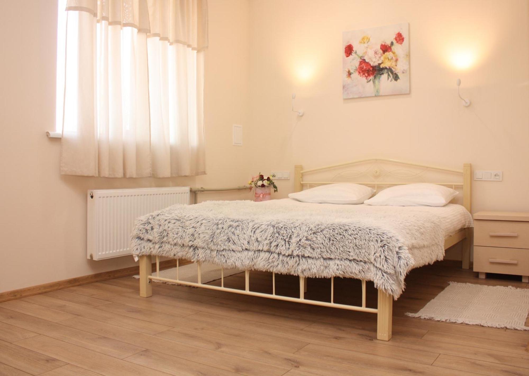Centralny Hotel Кривой Рог Экстерьер фото