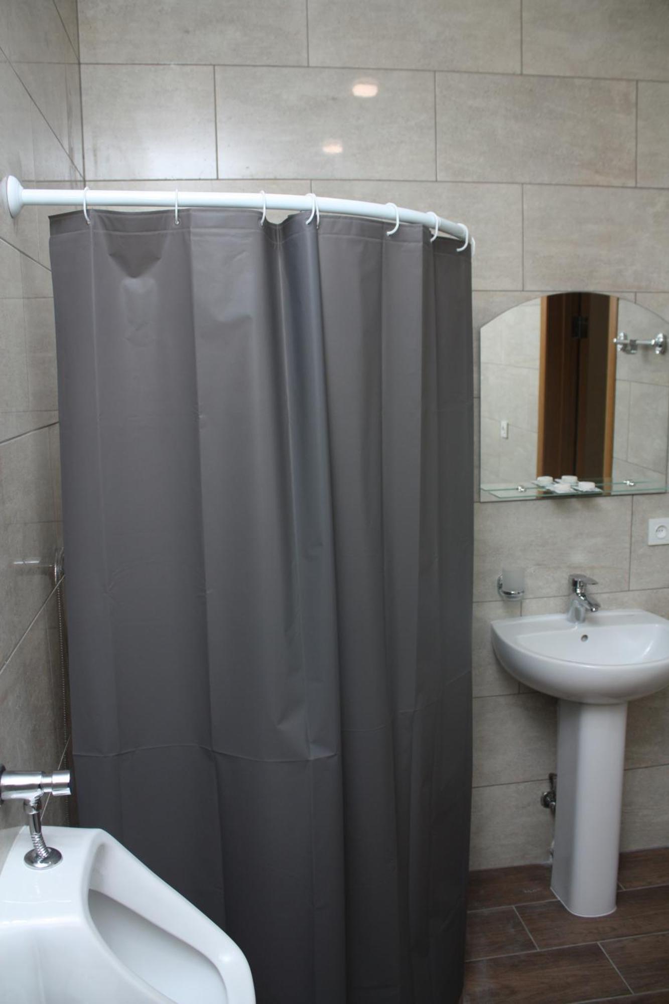 Centralny Hotel Кривой Рог Экстерьер фото